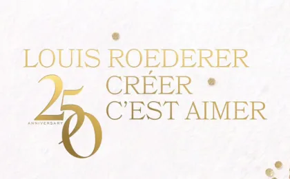 Botella de Cristal 2008 de Louis Roederer en presentación de champagne