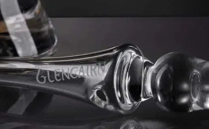 Pipeta Glencairn de vidrio para añadir agua al whisky
