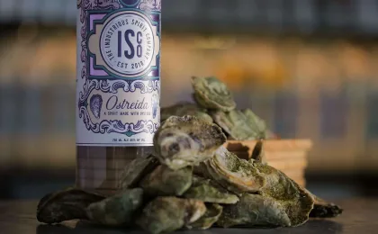 Bottiglia di Vodka Ostreida, distillato con ostriche
