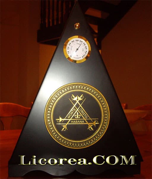 Clientes que compraron Macallan Fine Oak Reserva 18 Años (Highland), también han comprado Edmundo Dantés Reserva 25 Años + Humidor de Lujo (Cuba) Ceramica