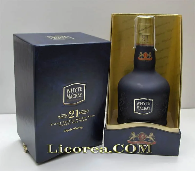 Whyte and Mackay 21 Year Reserve (Ceramic) - Main product photo