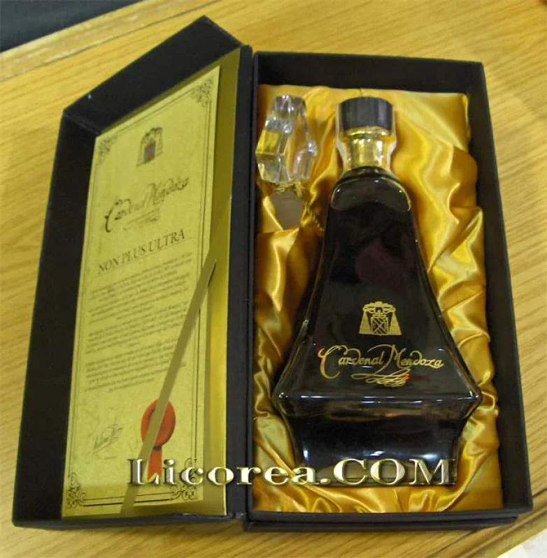 Cardenal Mendoza Non Plus Ultra - Fotografía principal del producto