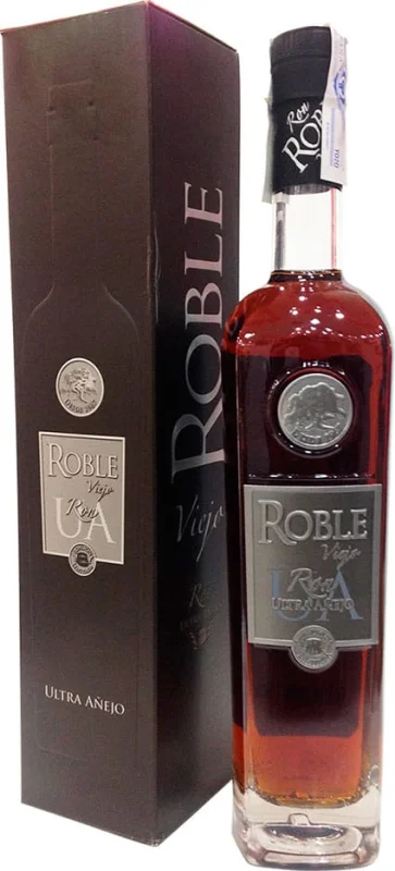 Ron Roble Viejo Ultra Añejo (Venezuela) - Fotografía principal del producto