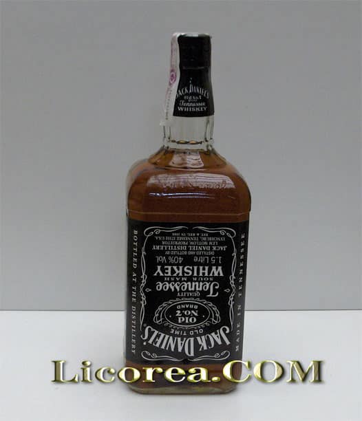 Customers who bought Mozart Chocolate Cream, also bought Jack Daniel's, 1.5 Litres