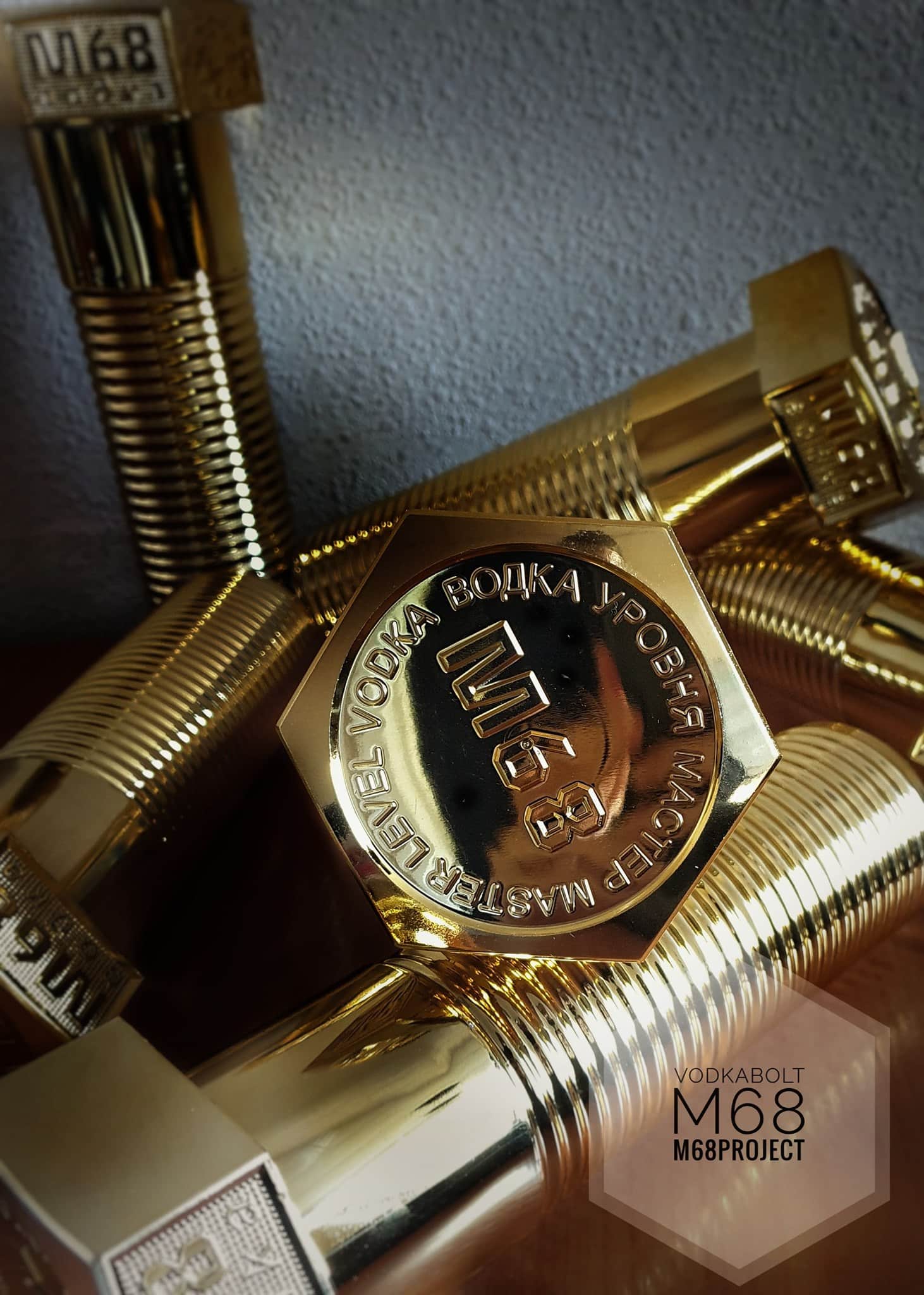 Vodka M68 Gold Wheat Vodka 50 CL precio