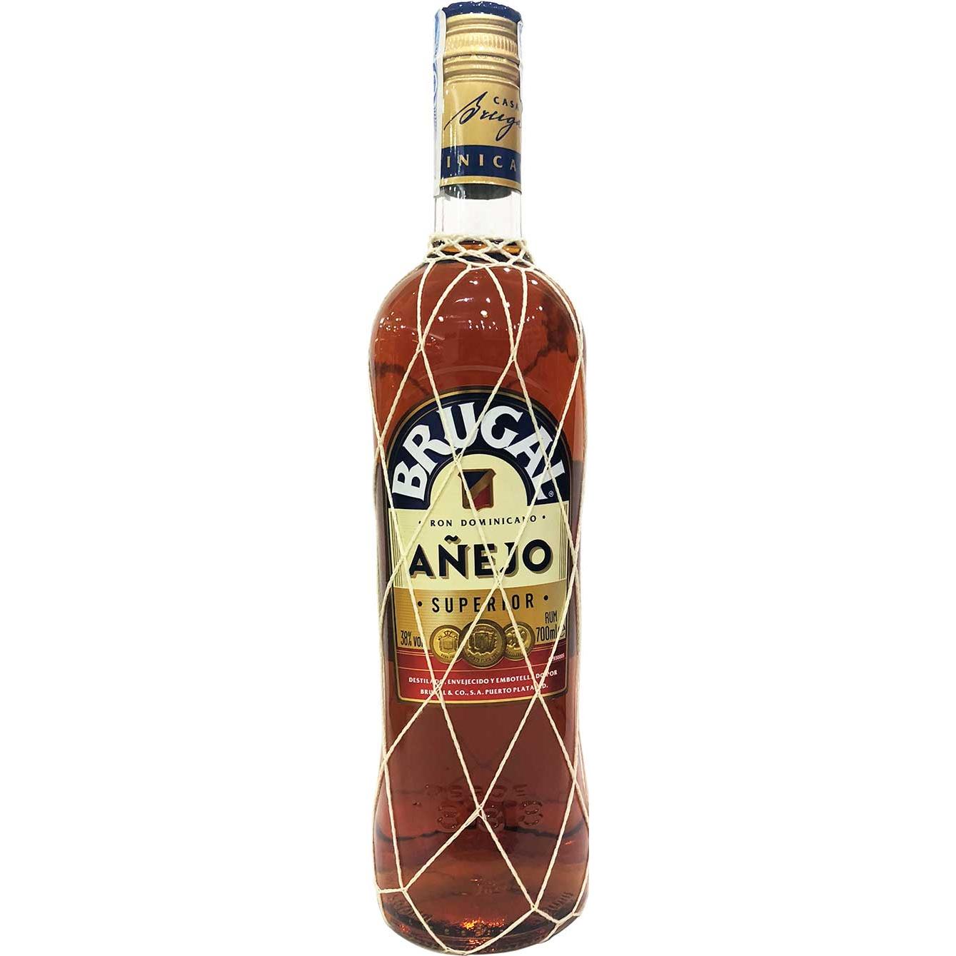 Brugal Añejo (República Dominicana) Comprar Ron online Licorea
